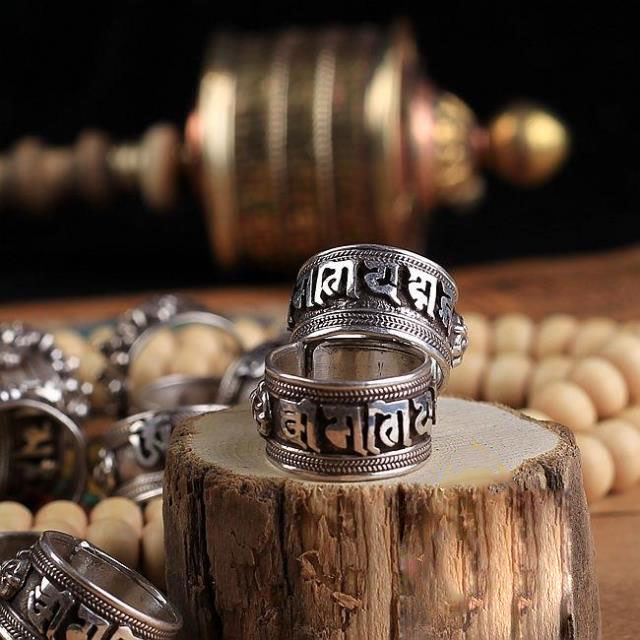Nepal Handmade 925 Sterling Silver Sanskrit Om Mani Padme Hum Mantra Ring